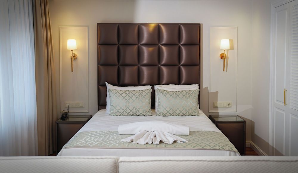 Superior Room, City View