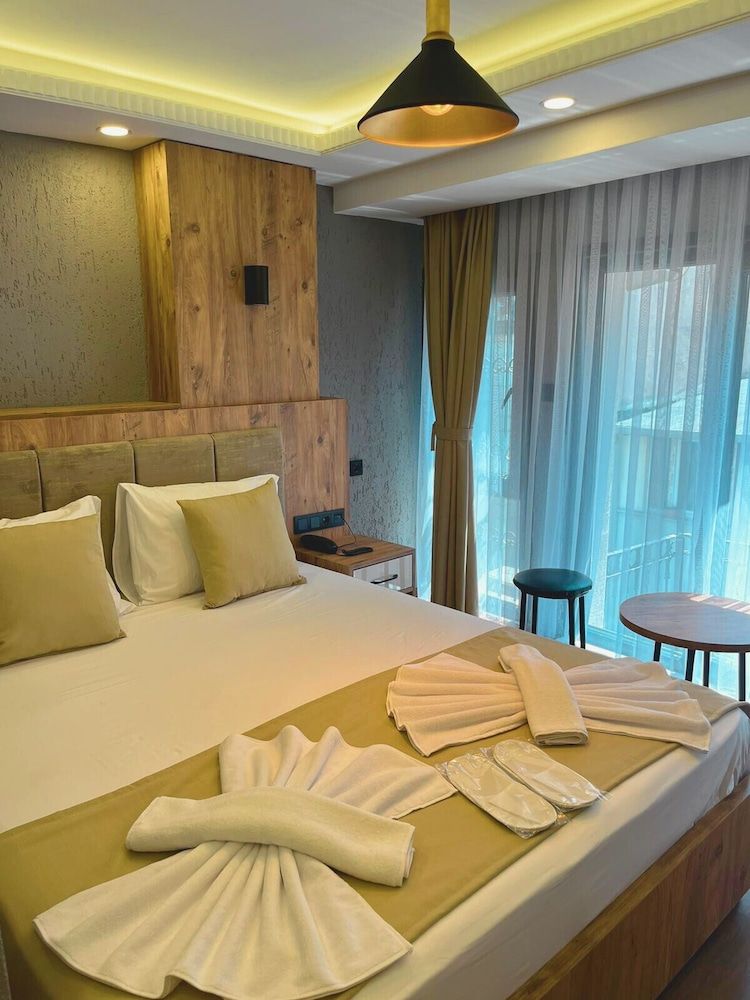 Classic Double Room