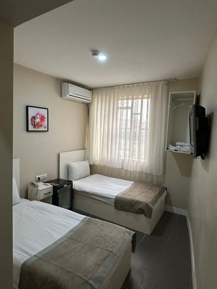 Classic Double or Twin Room