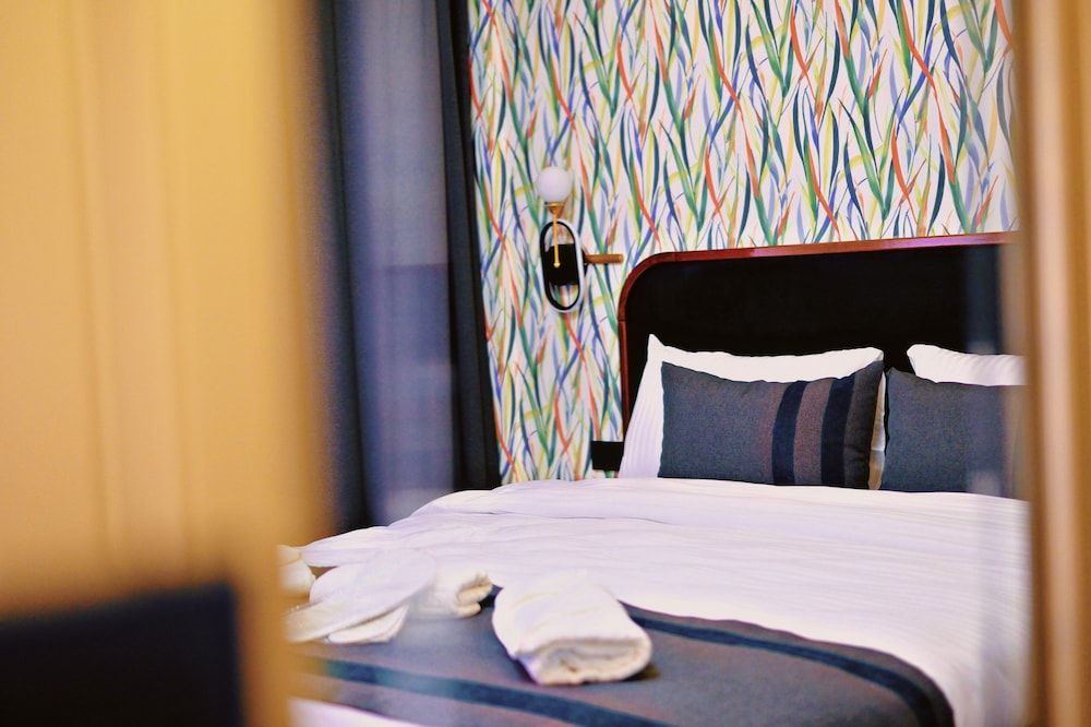 Deluxe Double Room, 1 Queen Bed, City View