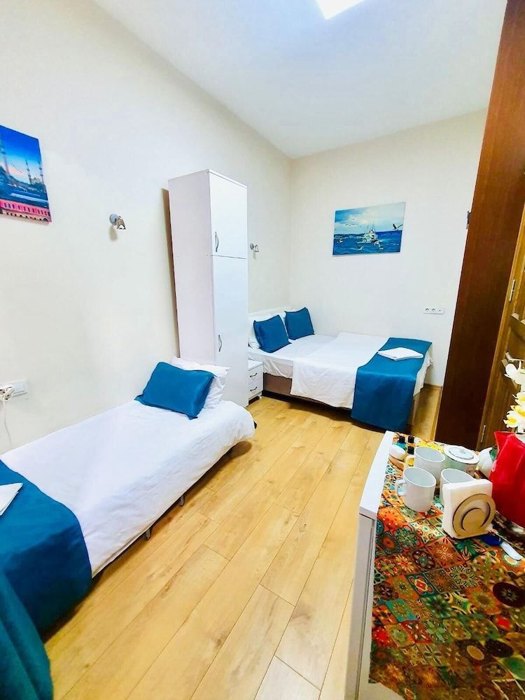 Comfort Triple Room, City View