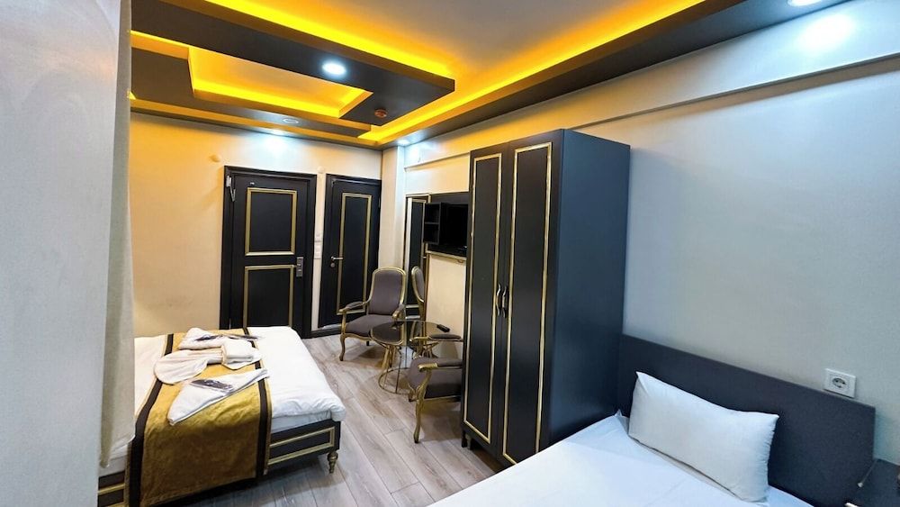 Superior Triple Room, Non Smoking, Balcony