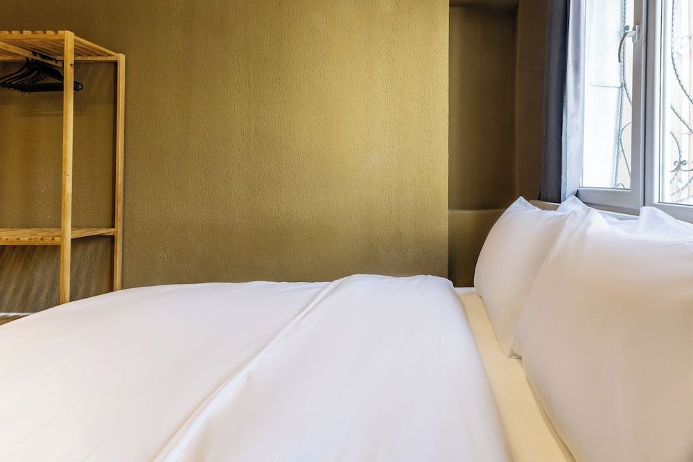 Amsterdam Suite