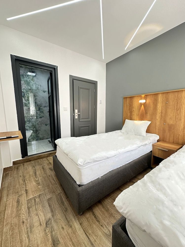 Deluxe Twin Room, 2 Twin Beds, Ensuite, City View