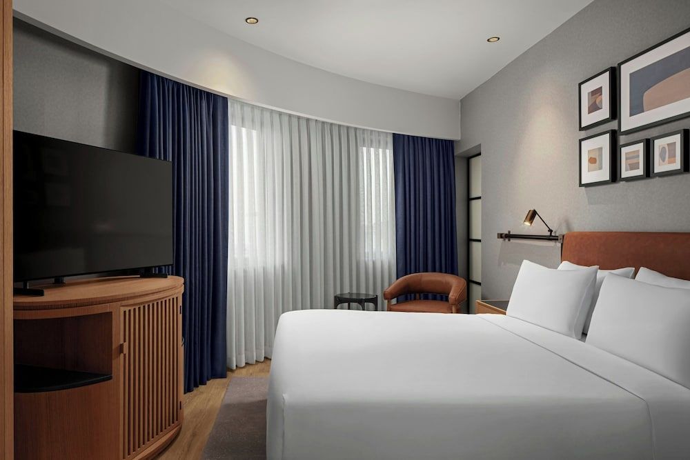 Premium Suite, 1 King Bed, Non Smoking, Sea View