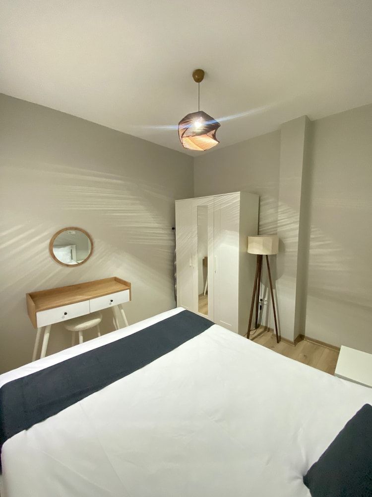 Comfort Condo, Kitchenette, Garden Area
