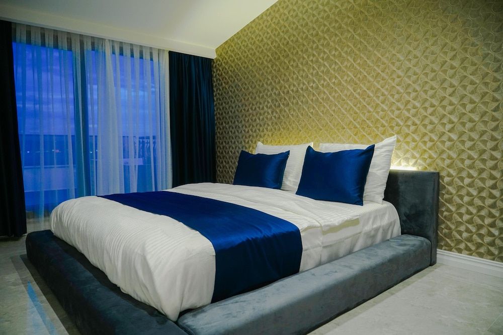 Exclusive Suite