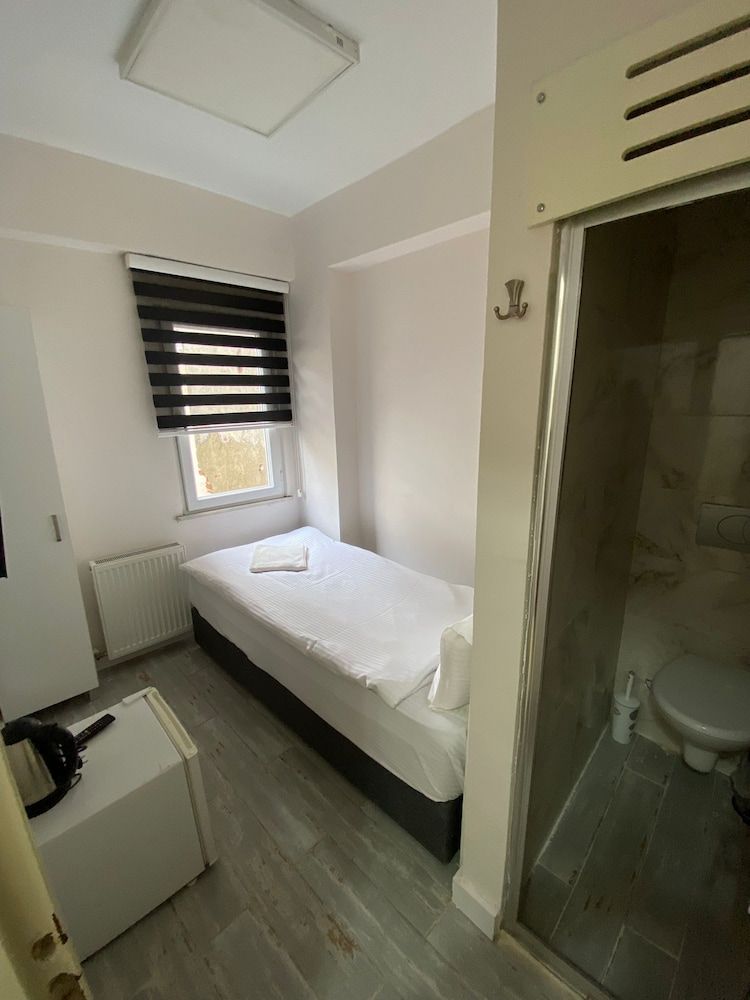 Basic Single Room