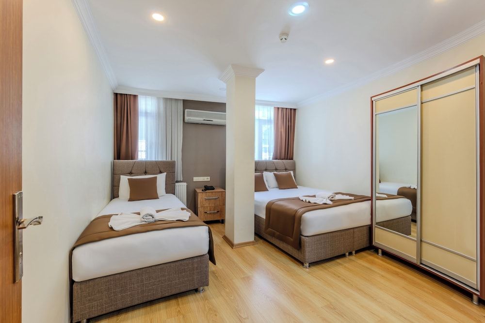 Silviya Double Room 11