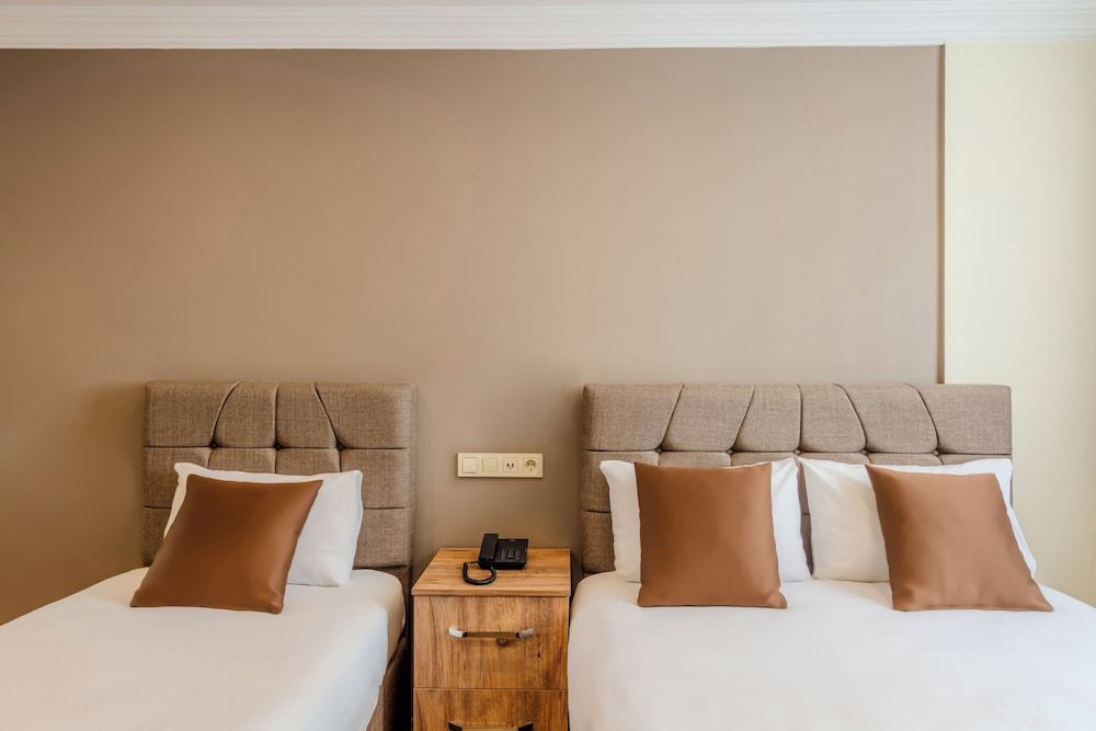 Silviya Double Room 7