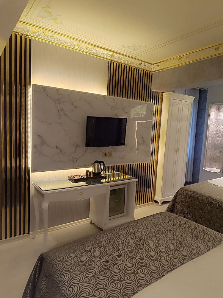 Economy Quadruple Room