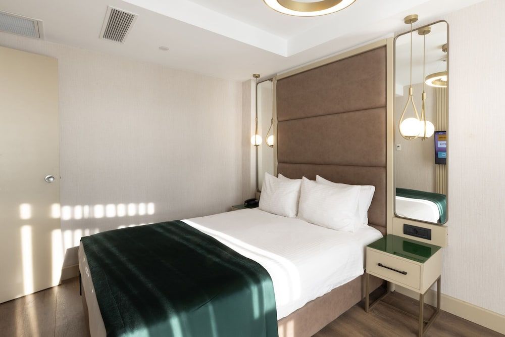 Family Studio Suite