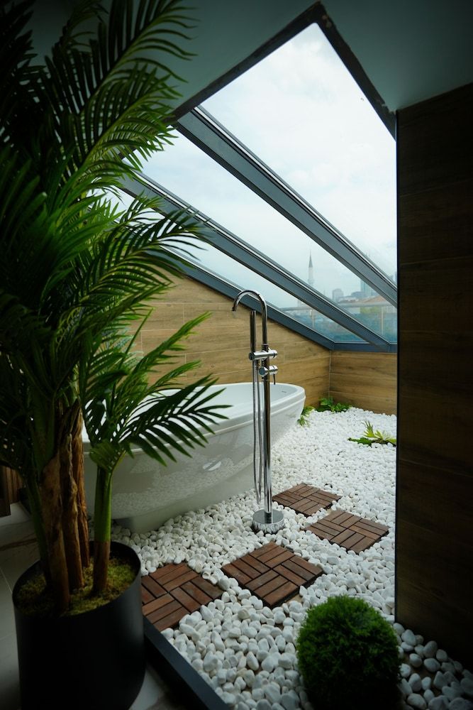 Exclusive Penthouse