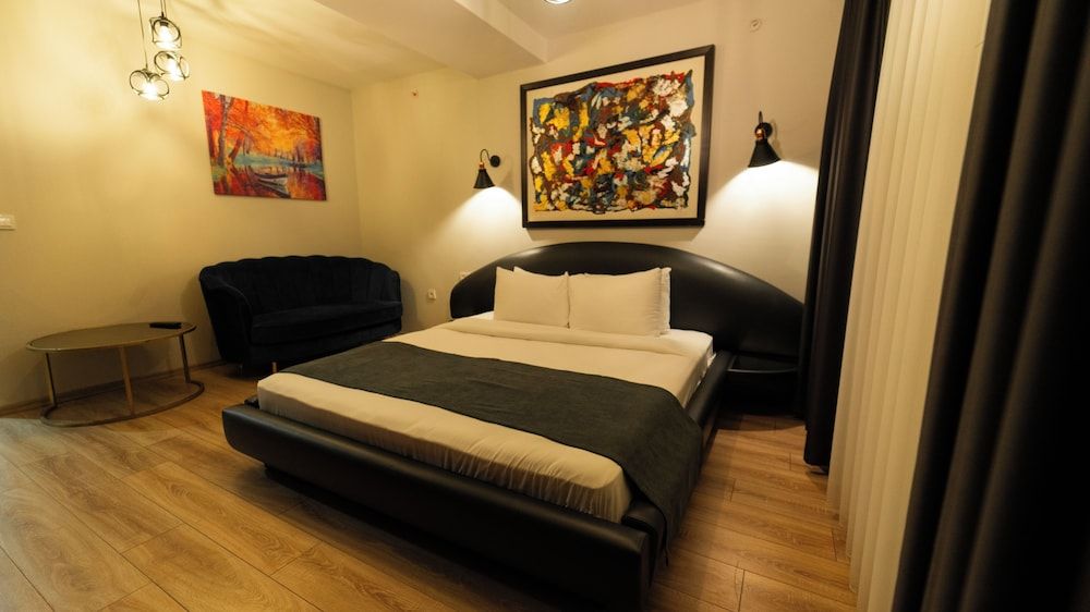 Superior Suite, 2 Bedrooms, Fireplace