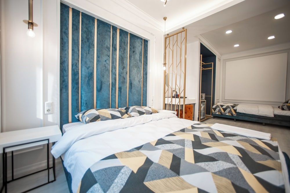 Basic Twin Room