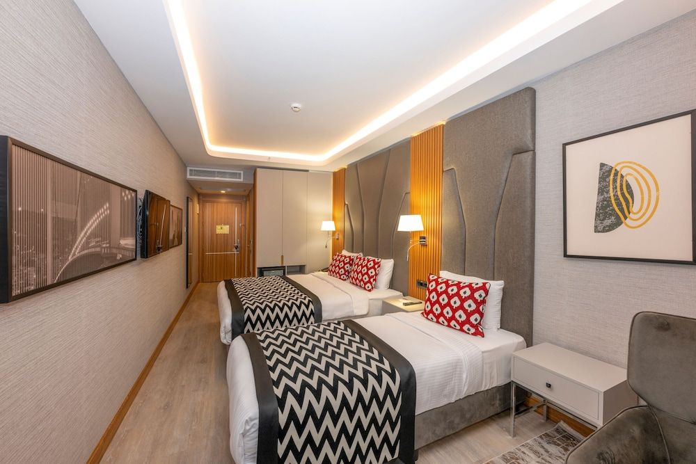 Deluxe Triple Room, Balcony