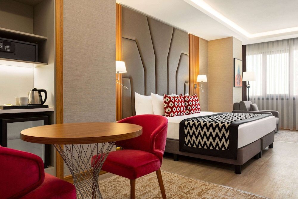 Executive Room