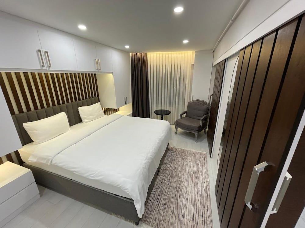 Luxury Apartment