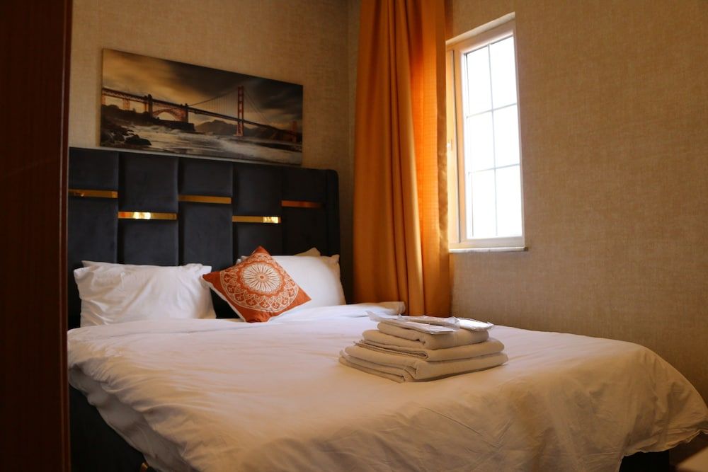 Premium Suite