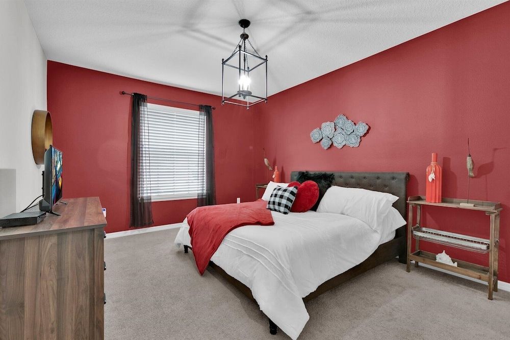 House, Multiple Beds, Pool Access, Pool View (CVD8840)