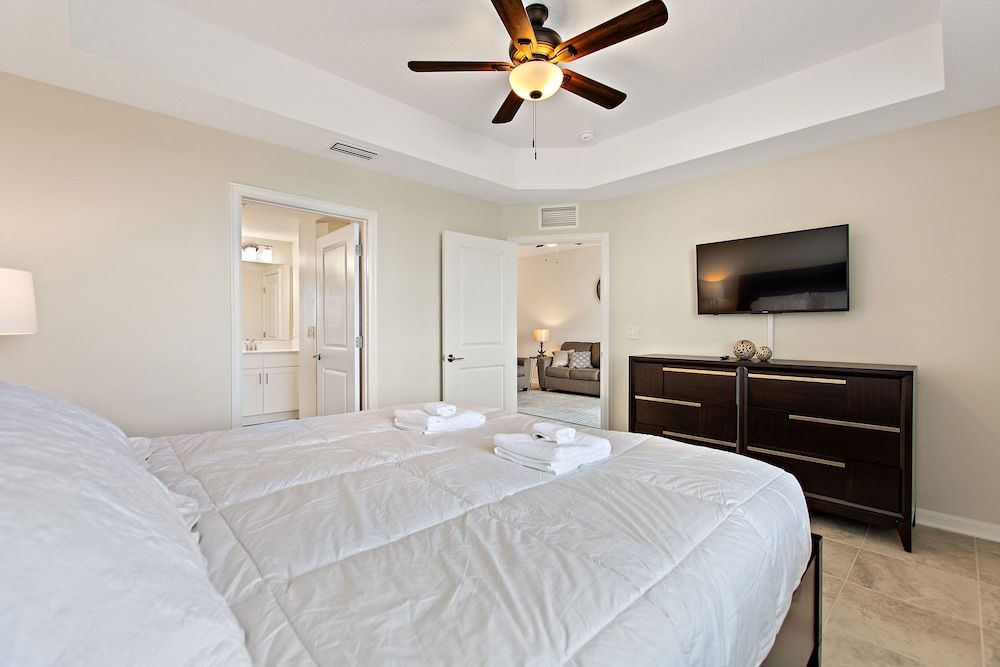 Condo (Triple Header @ Storey Lake by Shine )