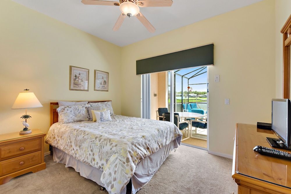 Villa (Lakeside Spa, AC in Games Room - Trop)