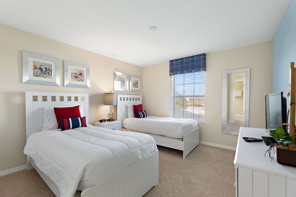Apartment (Haven Station at Storey Lake by Shine)
