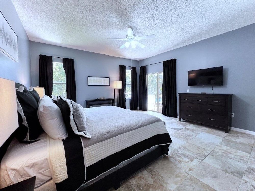 House, 4 Bedrooms