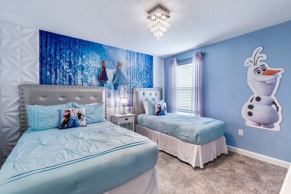 House, Multiple Beds, Pool Access, Pool View (2928SS_M SL)