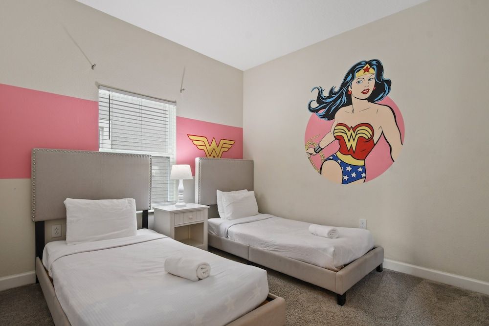 House, Multiple Beds, Pool Access, Pool View (830PBD_M CG)
