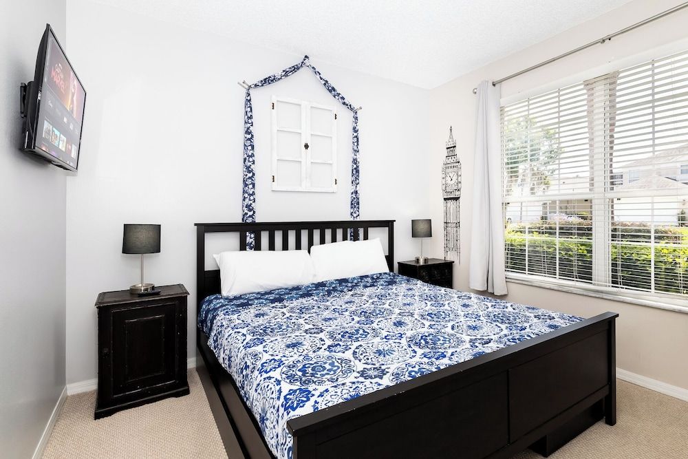 House, Multiple Beds, Pool Access, Pool View (Emerald Island Happy Place)