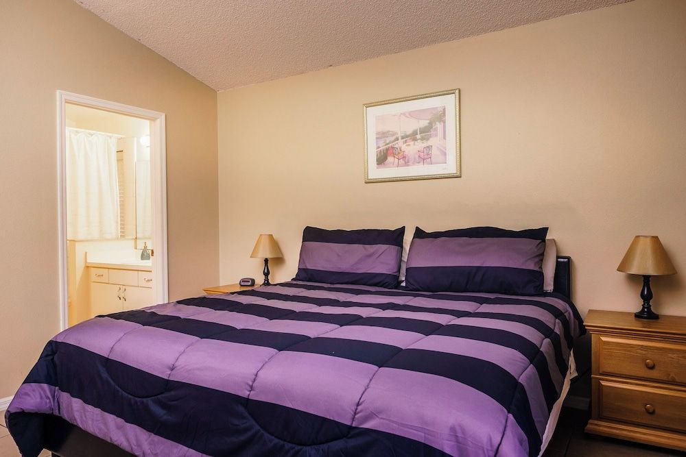 Villa, Multiple Beds, Pool Access, Pool View (4 Bed Villa - Eagle Pointe - Kissimm)