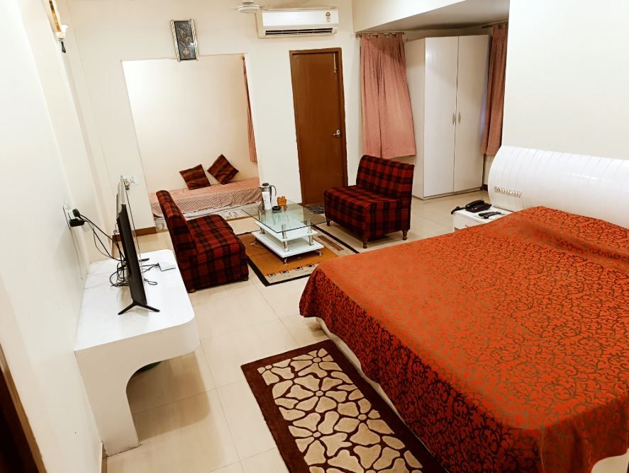 Hotel P & P International Super Deluxe Room 2