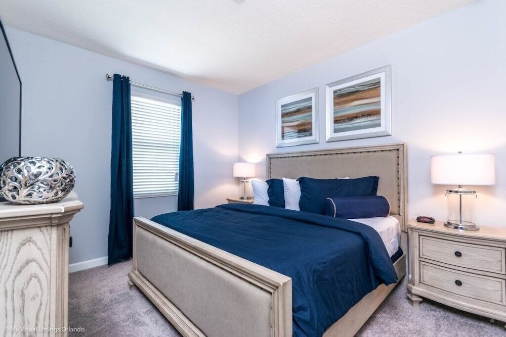 House, Multiple Bedrooms