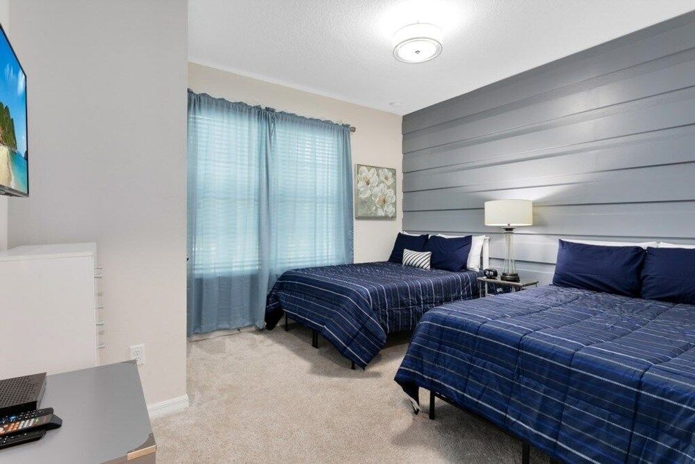 Townhome, 4 Bedrooms