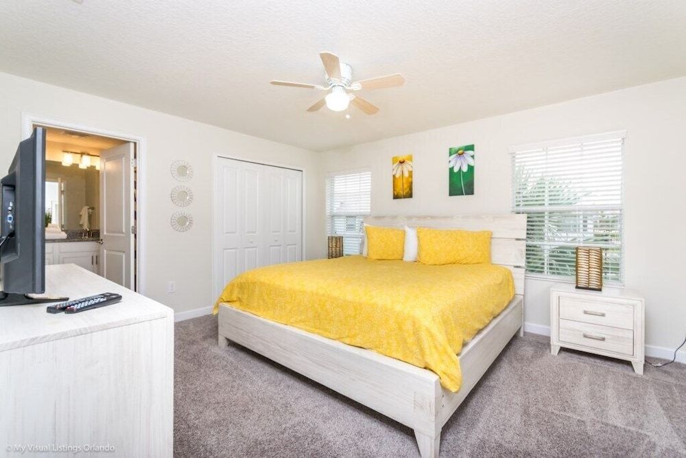 Townhome, 4 Bedrooms