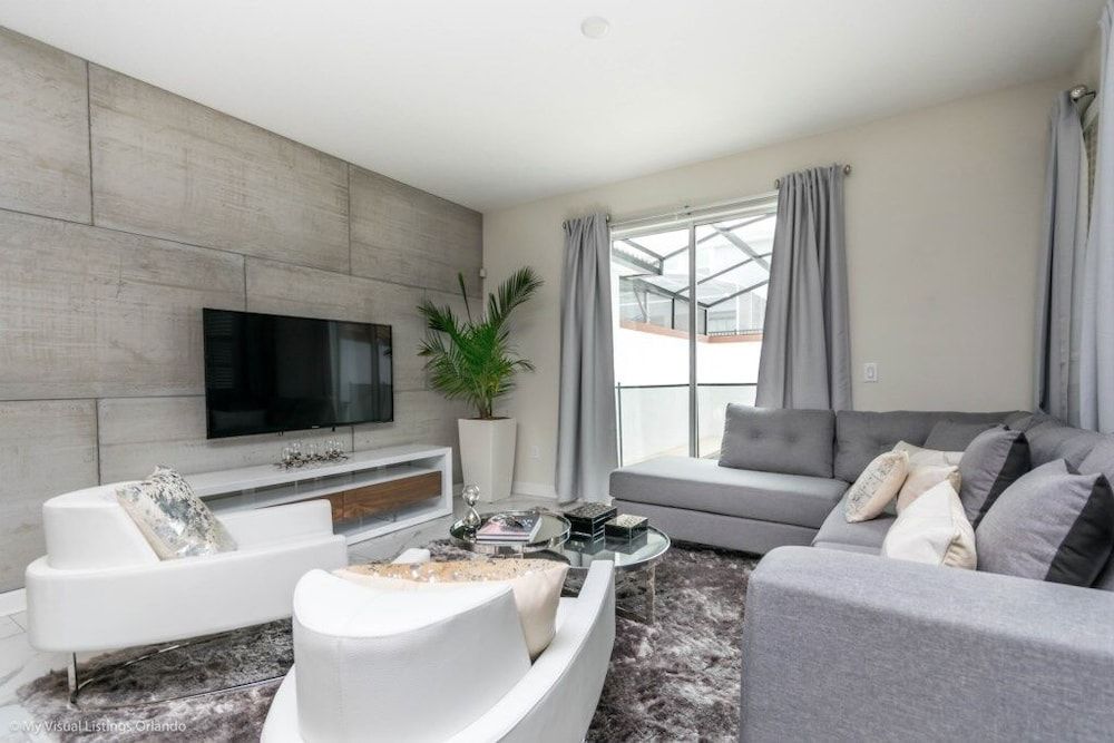 Townhome, 4 Bedrooms