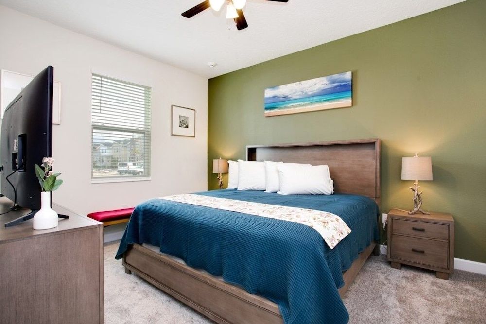 House, Multiple Bedrooms