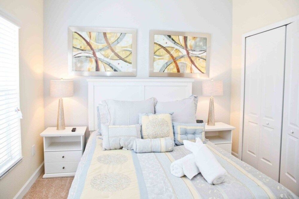 Townhome, 5 Bedrooms