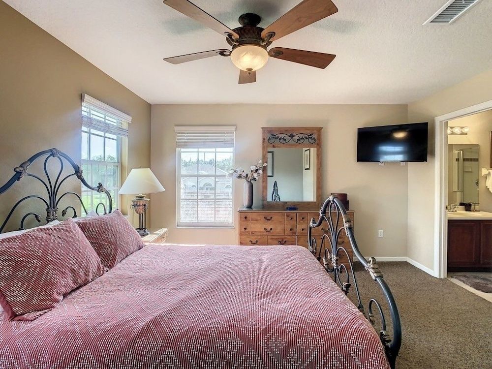 Villa, Multiple Bedrooms
