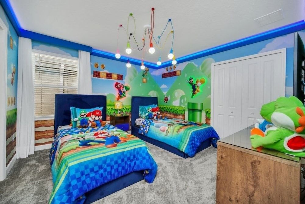 House, Multiple Bedrooms