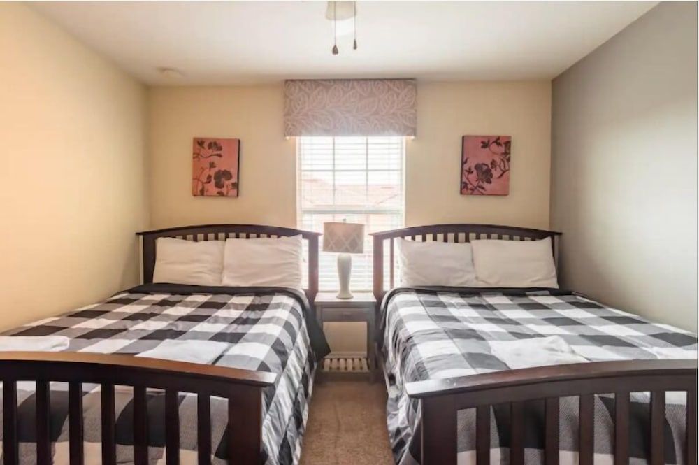 Townhome, 4 Bedrooms