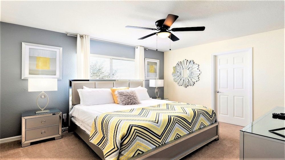 House, Multiple Beds, Pool Access, Pool View (2607DV WH)