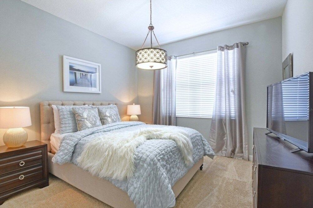 House, 5 Bedrooms