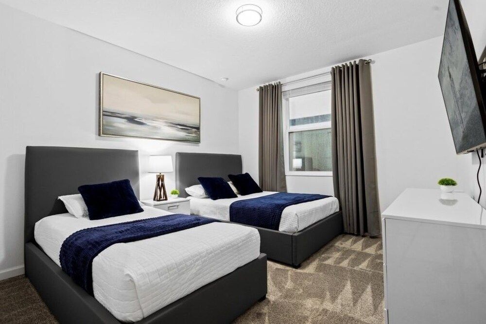 Townhome, 2 Bedrooms