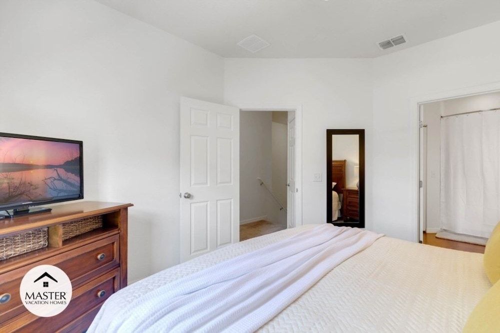 Townhome, 4 Bedrooms