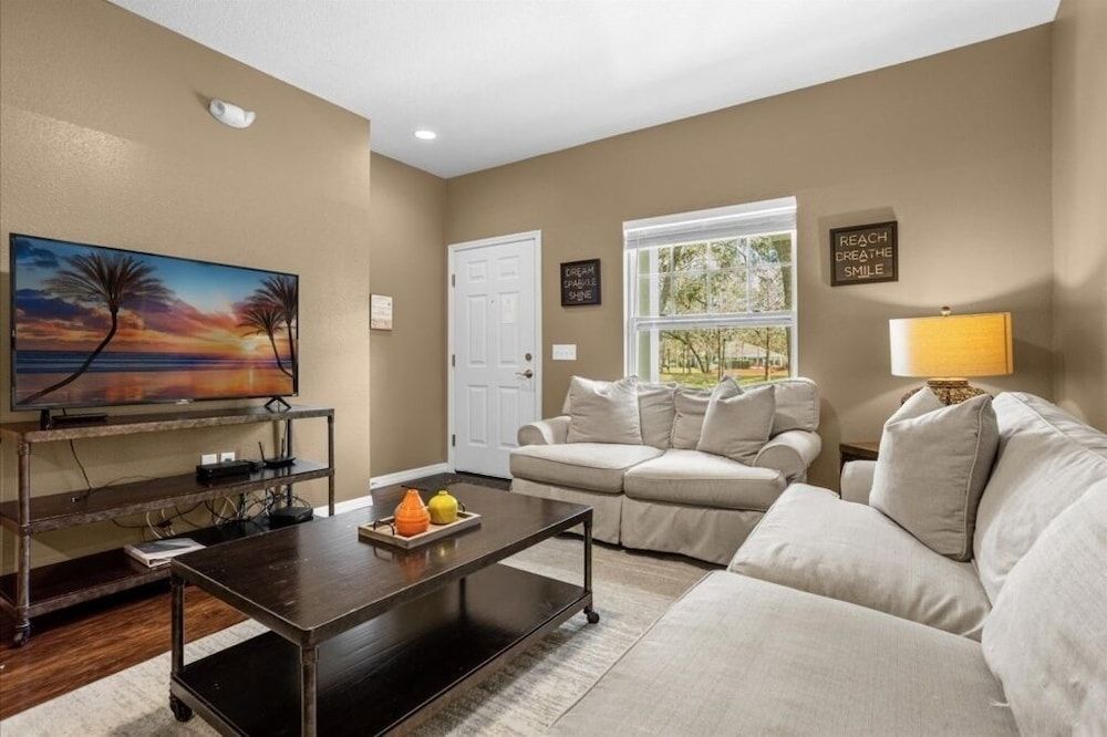 Townhome, 3 Bedrooms