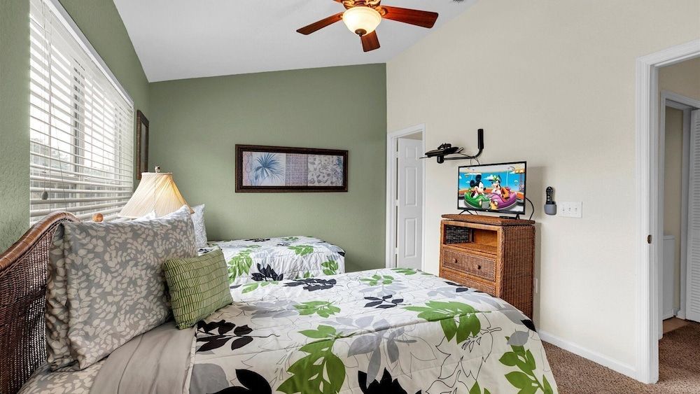 House, Multiple Beds, Pool Access (SKC7653)