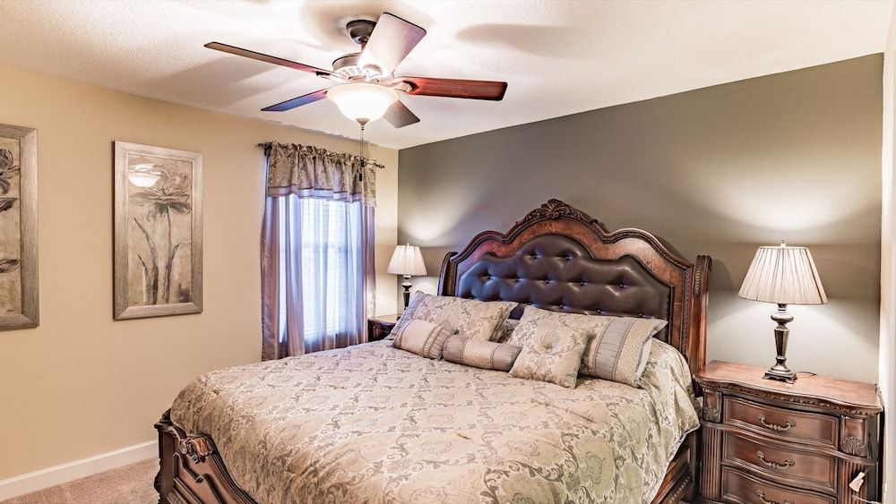 House, Multiple Beds, Pool Access (BTR1458)