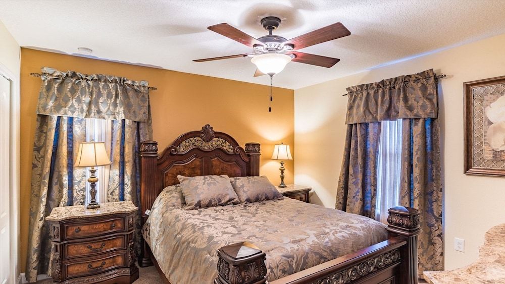 House, Multiple Beds, Pool Access (BTR1458)